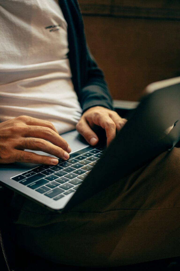 How to Optimize SaaS Pages for Google’s Helpful Content System